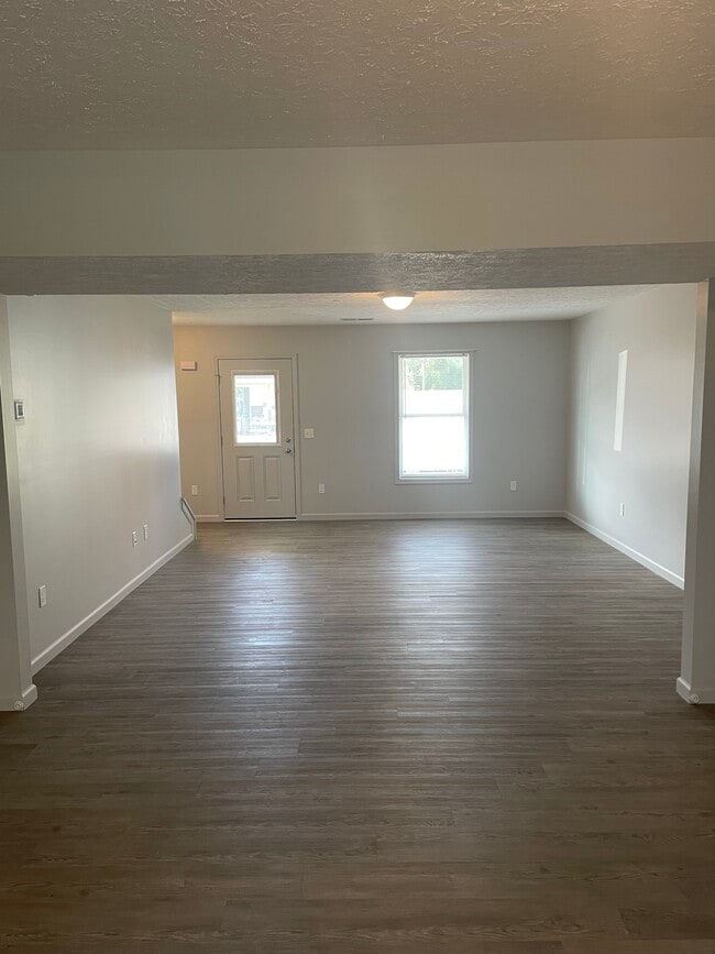 salón principal - Buckhannon Townhomes