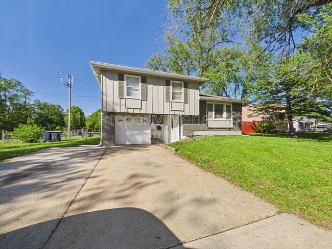 Photo - 7800 E 91 St