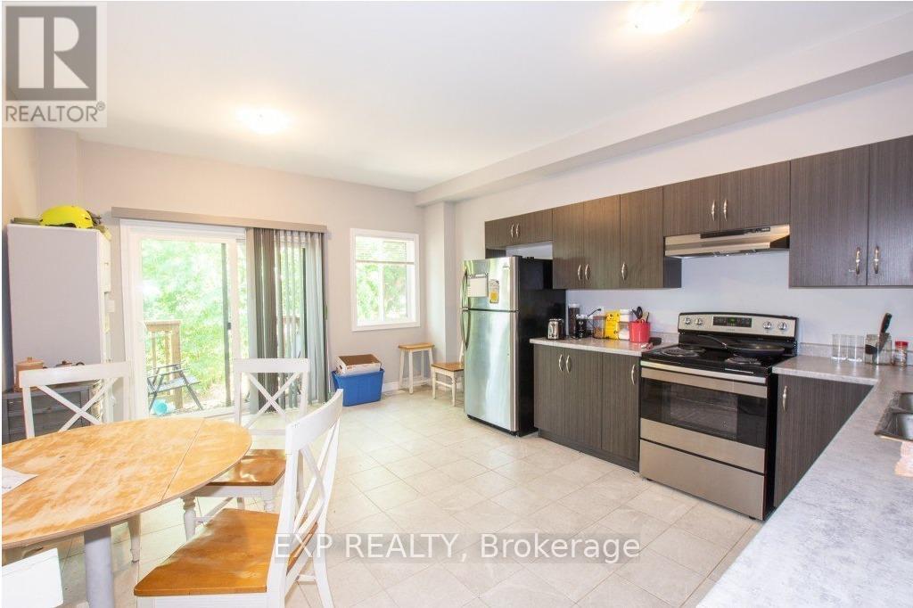 Photo - 6 Leeson St