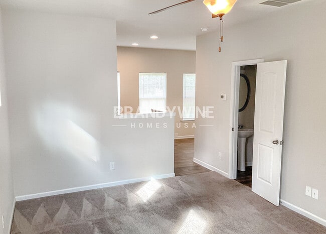 Photo - 108 Howard Ave