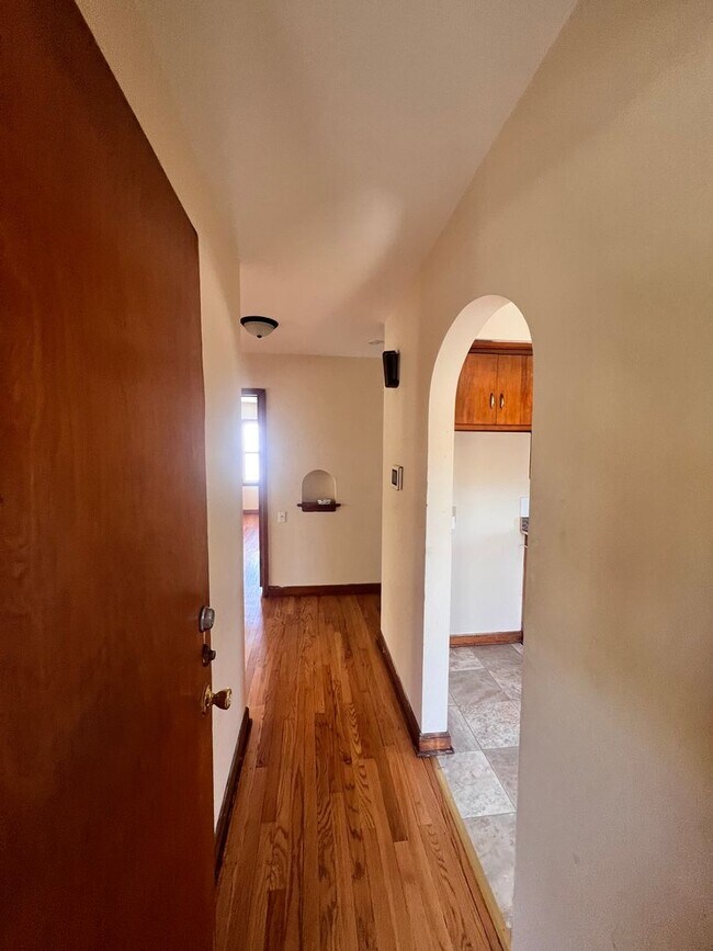 Photo - 5864 N 42nd St Unit 5864A-Upper