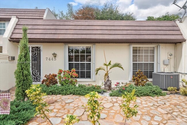 Building Photo - 7445 Big Cypress Dr Rental