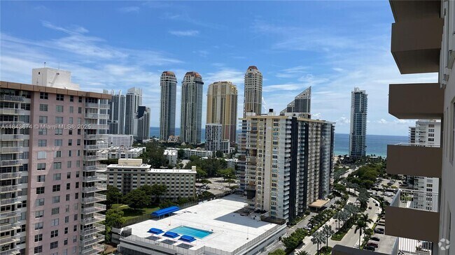 Building Photo - 250 174 Unit 2106 Rental