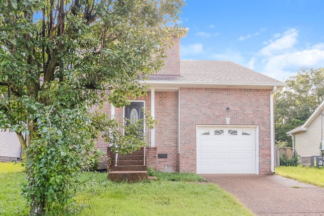 Photo - 712 Shandale Dr