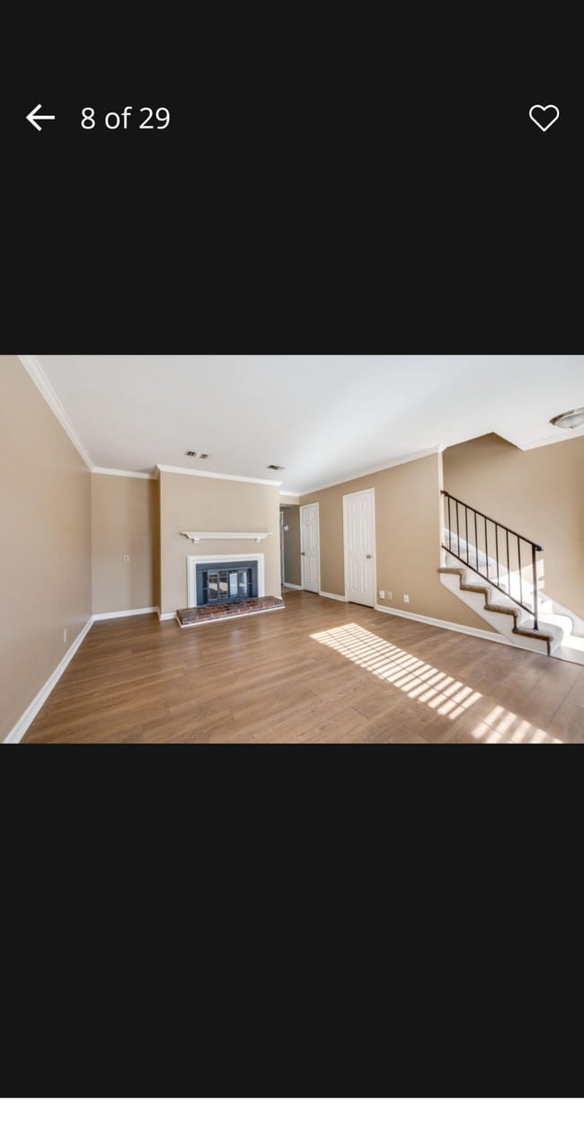 Photo - 102 Academy Square