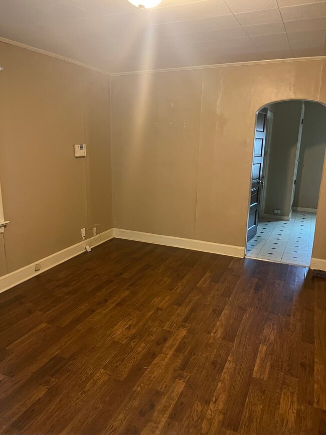 Living Room - 10063 Jeffrey Dr