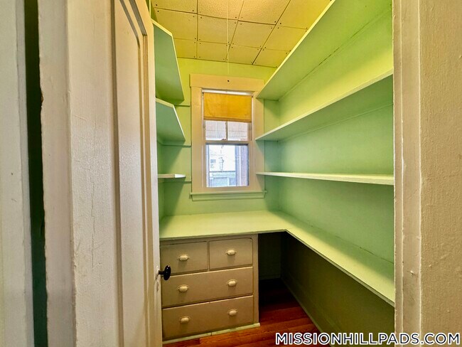 Photo - 155-157 Hillside St. Unidad 1