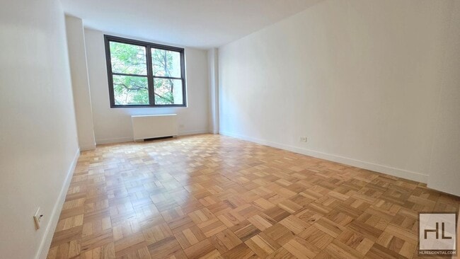 Midtown East 6th-Floor 1-Bedroom