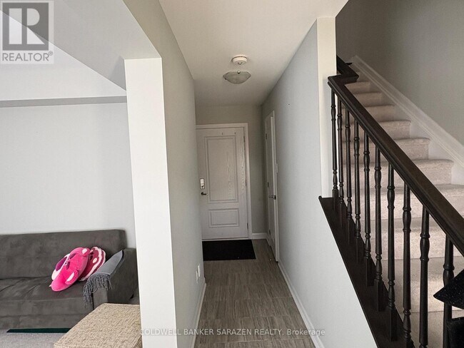 Photo - 1085 Speedvale Ct