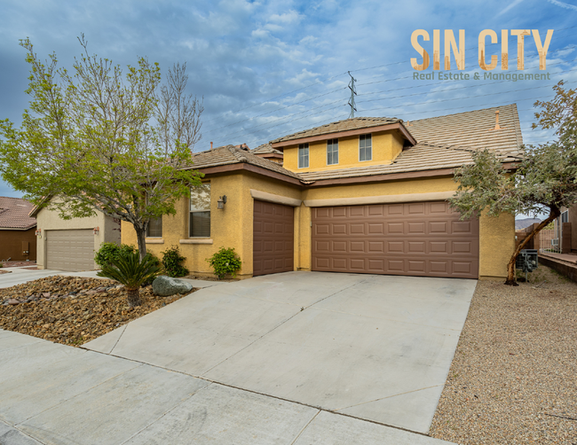 Luxurious 4 Bed, 3 Bath Home in Henderson,... - Luxurious 4 Bed, 3 Bath Home in Henderson,...