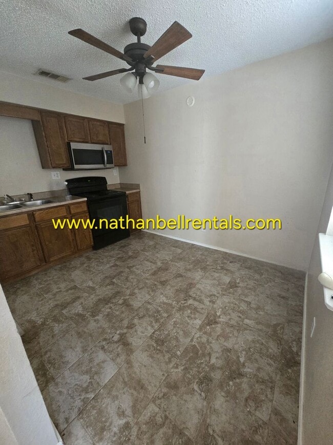 Photo - Sugar Creek Apartments Unit 1679