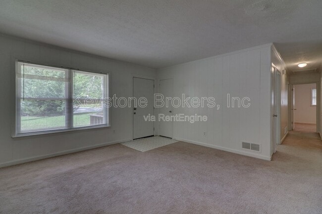 Photo - 10252 Foxfire Terrace