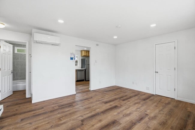 Photo - 3416 S Thompson Ave