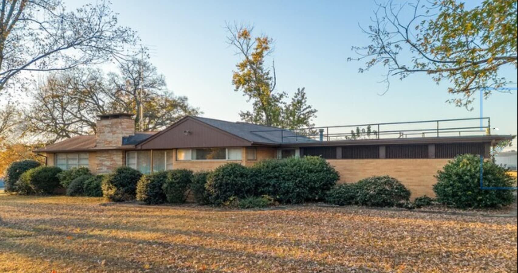 Photo - 909 Harrison Pike House