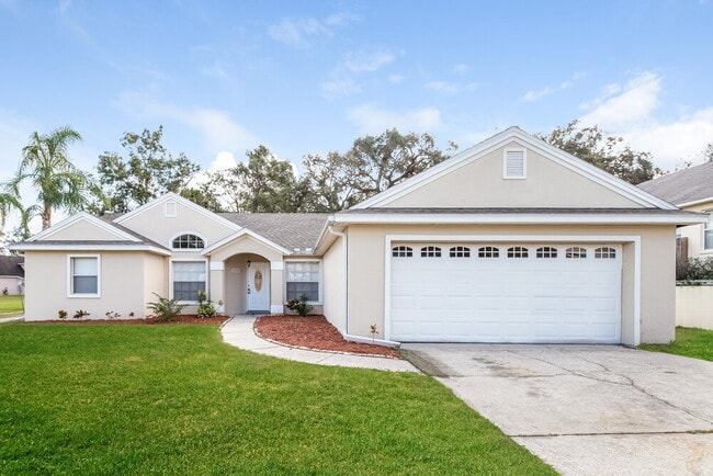 Building Photo - 8000 Stirrupwood Ct