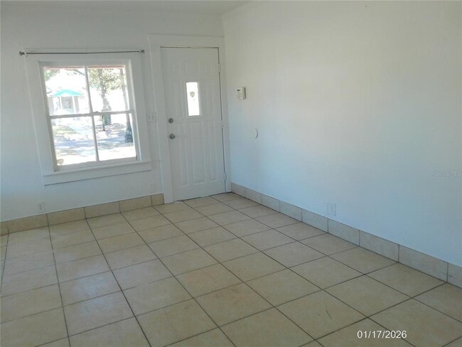 Photo - 1148 Oakhill St