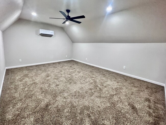 Photo - $1,850 Blackstone & Sierra, 2 Bed Condo + ...