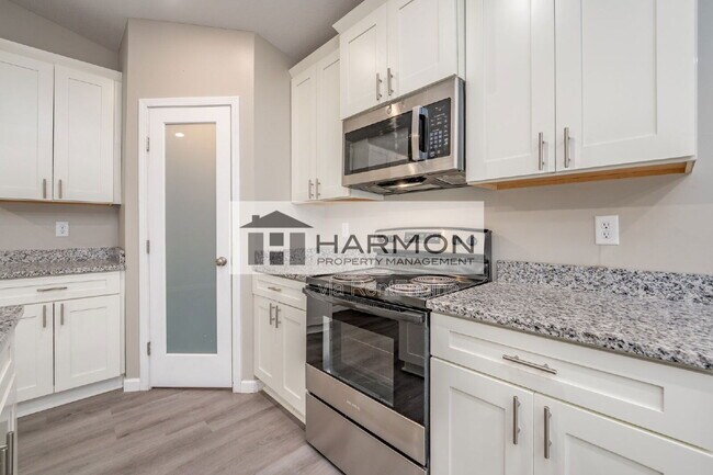 Photo - 412 N Georgie Ave