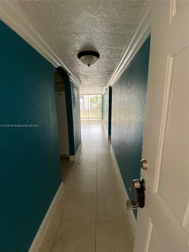 Photo - 10090 NW 80th Ct Unidad 1329