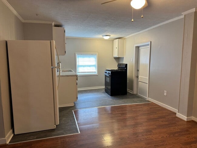 Photo - 1117 Hyman St Unit B
