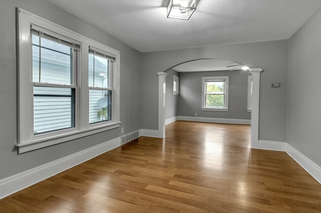 Photo - 272 Windermere Blvd Unit 2
