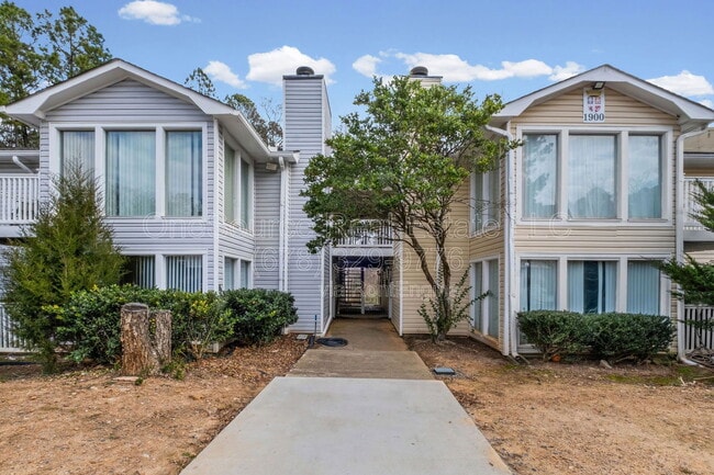 Building Photo - 1809 Augusta Dr