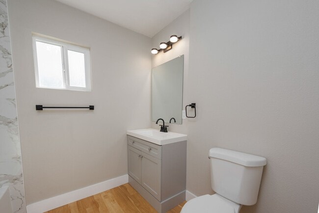 Photo - 203 W 3rd Ave Unit 219