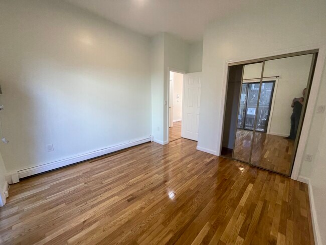 Photo - 285 Dorchester St Unit 1