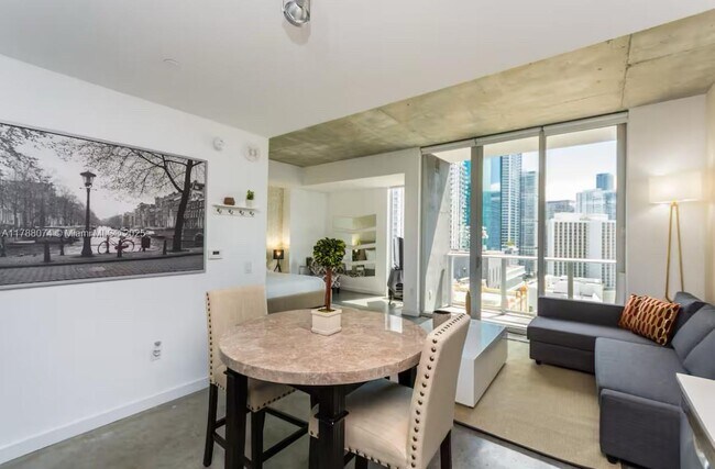 Photo - 151 SE 1st St Unit 1807