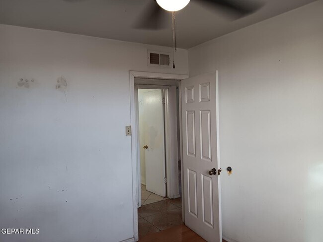 Photo - 7821 Corozal Dr