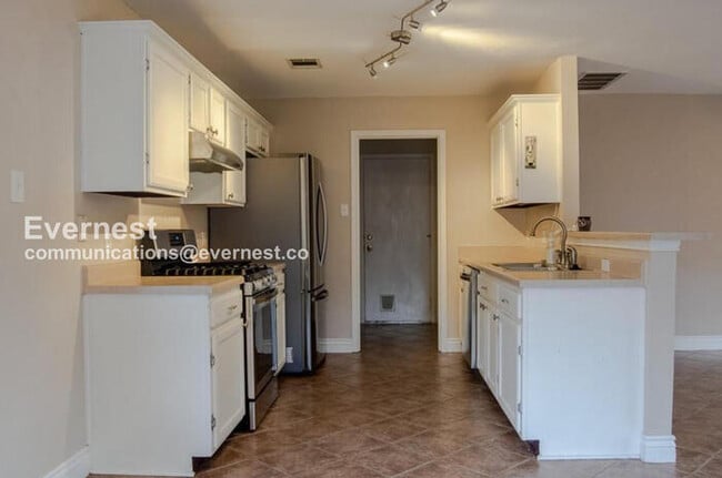 Photo - 15532 Miss Adrienne's Path