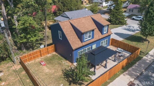 Building Photo - 1122 S Fess Ave