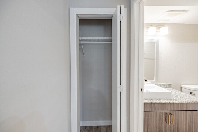 Alma Apartments