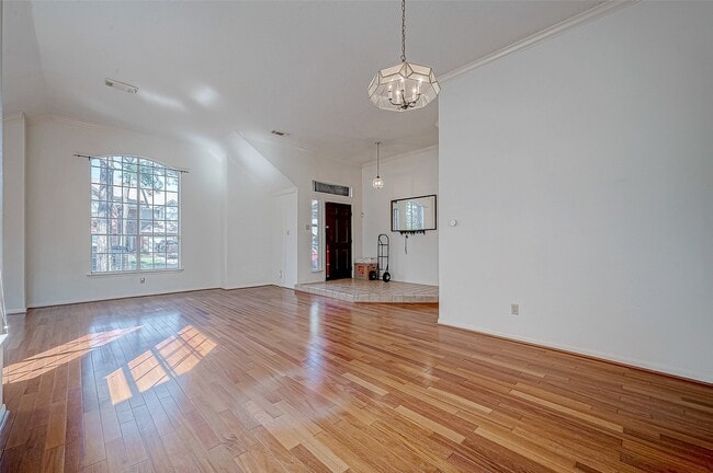 Photo - 7030 River Garden Dr
