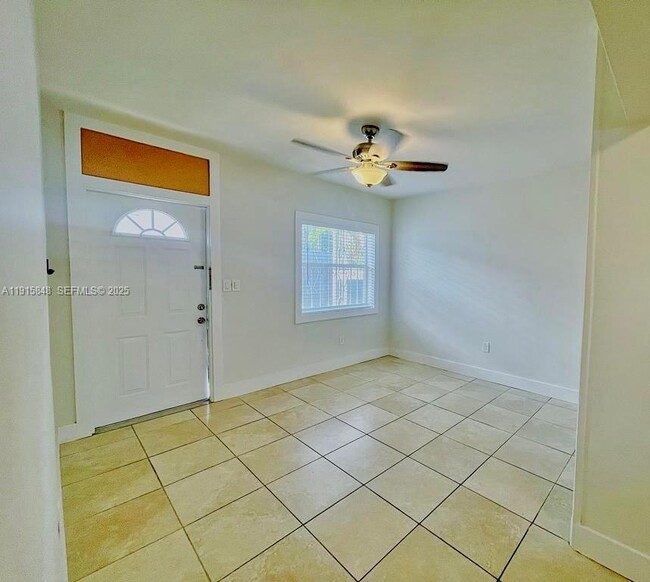 Photo - 3690 SW 24th St