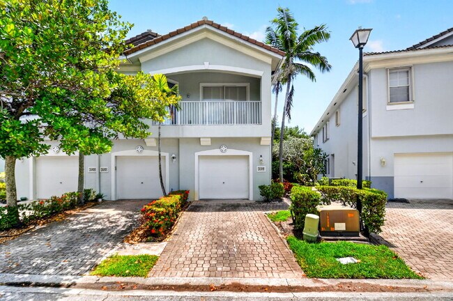 Building Photo - "Charming 2-Bed, 2-Bath Oasis in Riviera Beach – Your Perfect Retreat!"