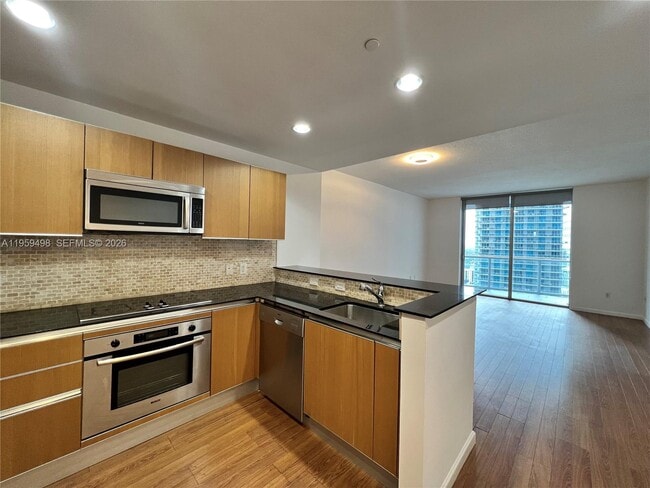 Photo - 1060 Brickell Ave Unit 2513
