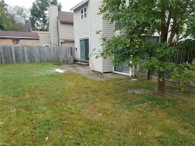 Photo - 1553 Bridle Creek Blvd