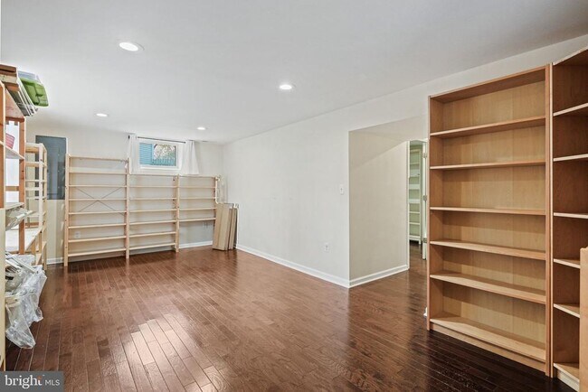 Photo - 5325 Long Sky Ct