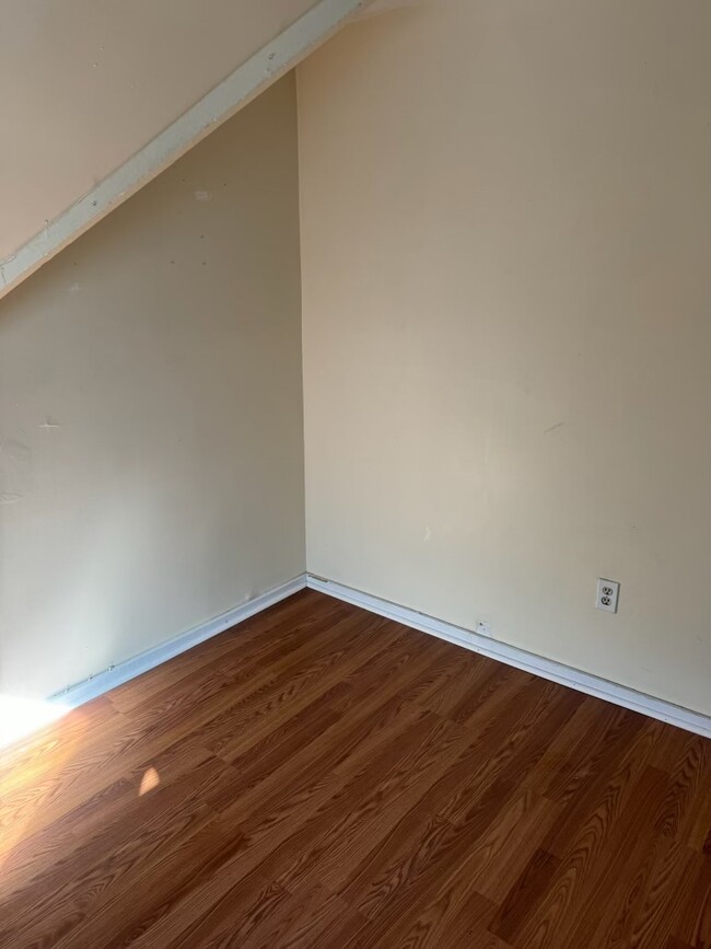 Photo - 219 Partridge St Unit #2