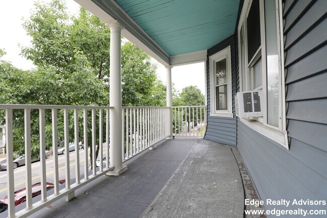 Photo - 541 Washington St Unit 1