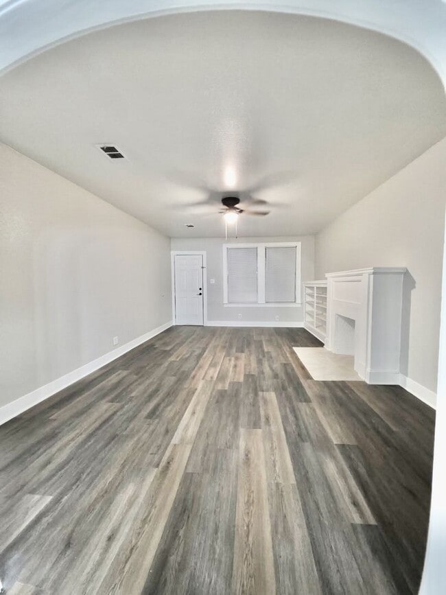 Photo - $500 OFF FIRST MONTH'S RENT MOVE IN SPECIAL-ADORABLE REMODELED HIGHLAND-CENTENARY HOME