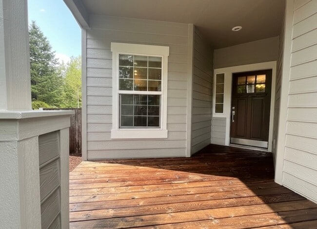 Photo - Newly Remodeled 4 Bedroom, Wilsonville, OR