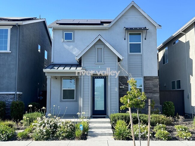 Building Photo - The Cove - Natomas 2 Story 3 bed 3 full baths Rental