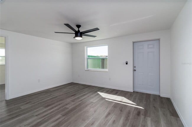 Photo - 12254 Maltz Ave