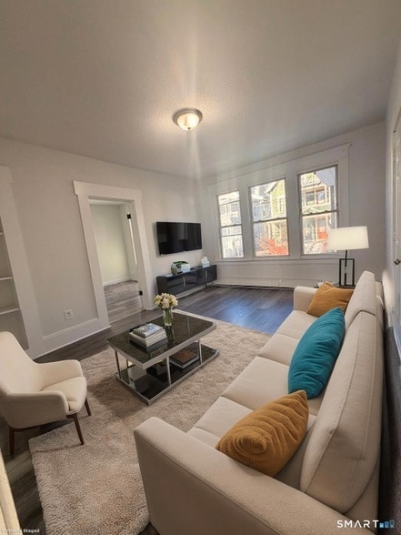 Photo - 310 W Division St Unidad 1R