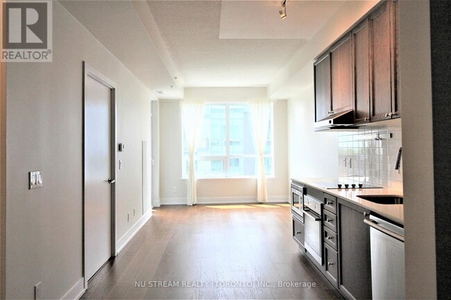 Photo - 7 Kenaston Gardens Unit 507
