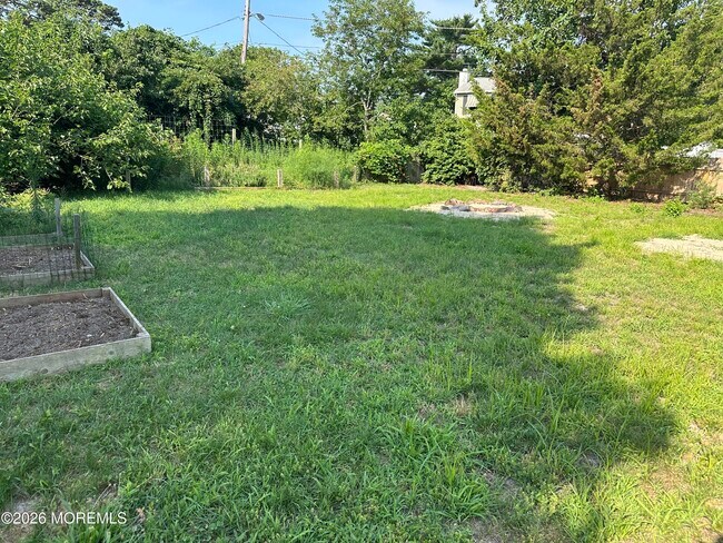 Photo - 456 Hulse Ave
