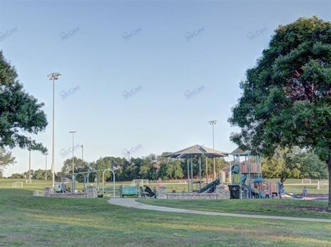 Photo - 7297 Chinquapin Dr