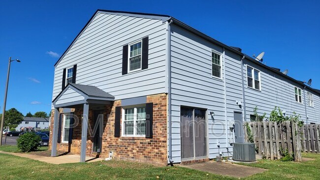 Photo - 3253 Hunters Mill Dr